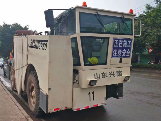 济南多锤头破碎机出现故障怎么排查
