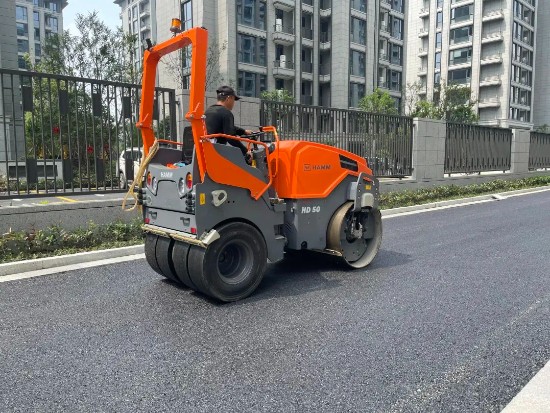 新机入列|悍马 HD 小型压路机之旗舰机型：独挡一面的HD 50