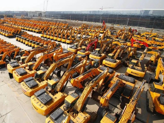 【数据快报】2022年3月挖掘机销售37085台，同比下降53.1%