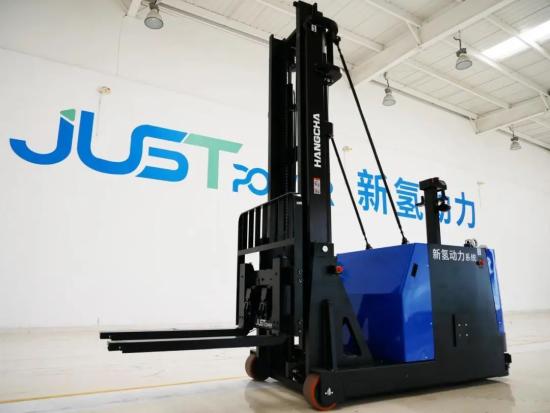 全球首款！新氢动力发布固态储氢燃料电池叉车和5G氢能无人汽车
