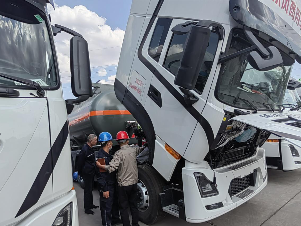 东风康明斯 | 再传交付喜讯，L9 430马力凭实力拿下危化大订单