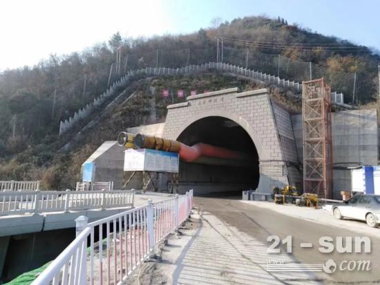 郑渝高铁全线开通，铁建重工为工程建设提供成套隧道施工智能装备！