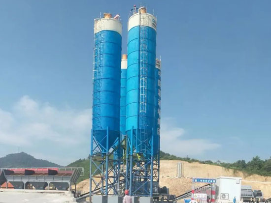 【服务用户】方圆稳定土拌和站参于武阳高速公路建设