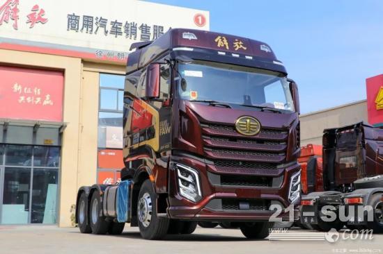 2022年哪些新重卡值得一看？这4款高端车型让你大饱眼福