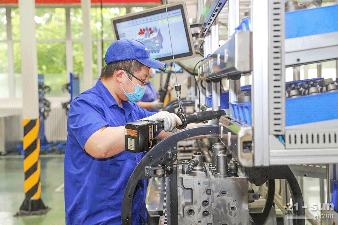 燃！潍柴挖掘机液压动力总成走红大江南北！