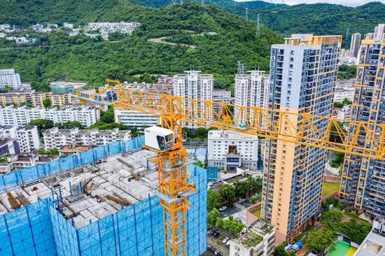 “日出沙头，月悬海角”，虎霸塔机参建的这片住宅区，美出圈了！
