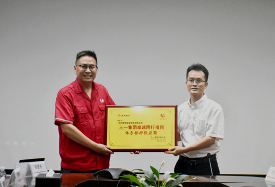 东风康明斯 | 用实力获得认可，“标杆供应商”名副其实