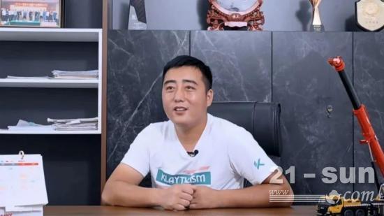 一次性豪购10台！为何这位吊友偏爱“插电”？