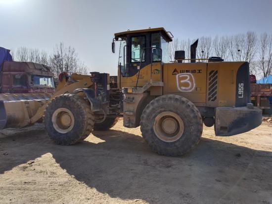 聊城市出售转让二手不详小时2021年山东临工L955装载机