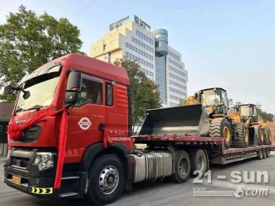 开门红！百台柳工国四设备批量发运