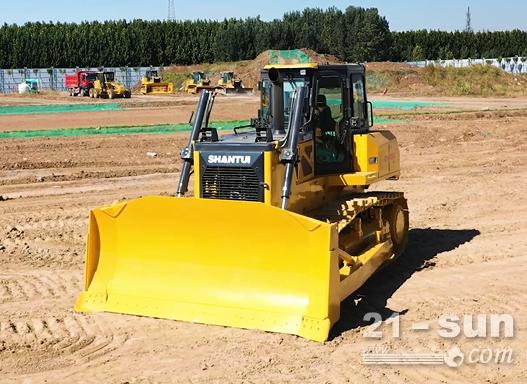 新品国四推土机速来围观，山推DH24-6推土机给你全新体验！