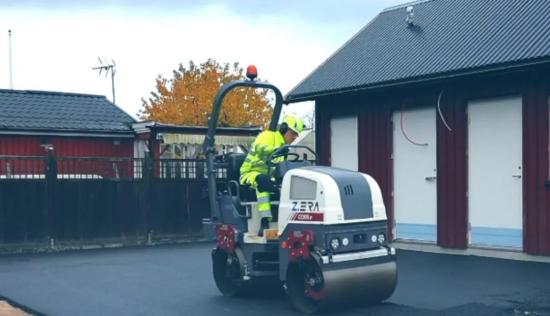 戴纳派克Z时代电动压路机CC900e/1000e正式面世