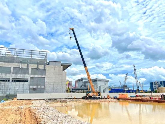 再下南洋 徐工履带起重机助力UMC加速扩产