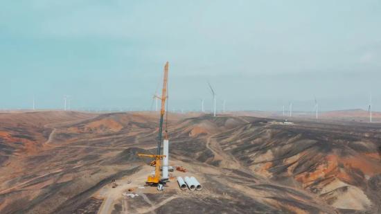 两台“全球第一吊”！助建国家级风光大基地