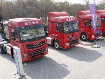 干线之星！徐工智卡W550批量交付徐州客户