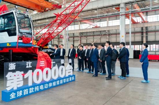 里程碑！三一第10000台履带起重机下线！