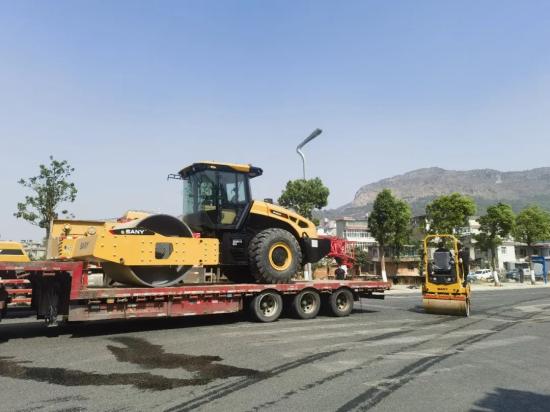 奋斗正当时！三一路机C10新品持续火热交付中！