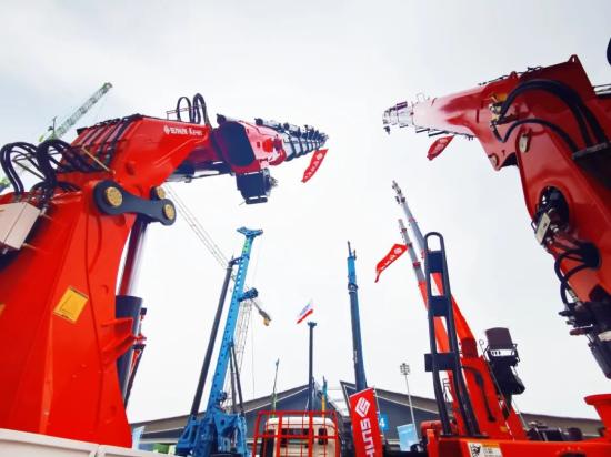 盘点2023长沙展新款吊车，这个厂家杀疯了!