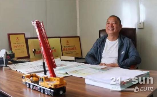 持之以恒干吊车！这位老板在吊装行业坚守二十余年！