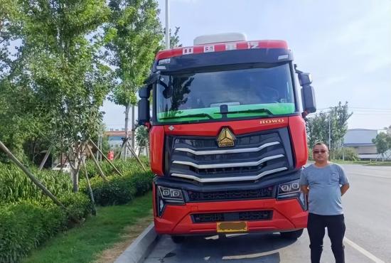 陕西赵小三：豪沃MAX燃气车，赚钱路上的好伙伴