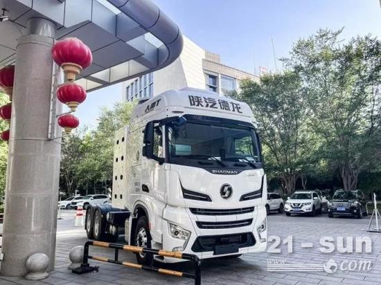 重卡燃气机还得看潍柴，560大马力“得劲儿”，西北卡友疯狂点赞