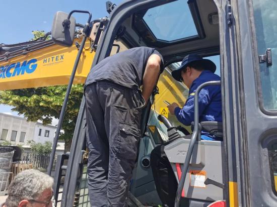 量身定做！“徐工金”闪耀亚平宁半岛