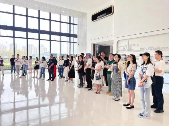 密集报道！近50家主流媒体走进三一<em>智慧钢铁城</em>