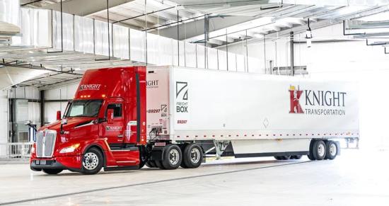 康明斯携手Knight Transportation展示15N天然气动力总成应用超低碳燃料潜能
