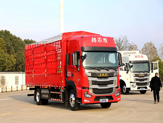 金刚钻揽瓷器活，唐老板：跑绿通就得用格尔发载货车