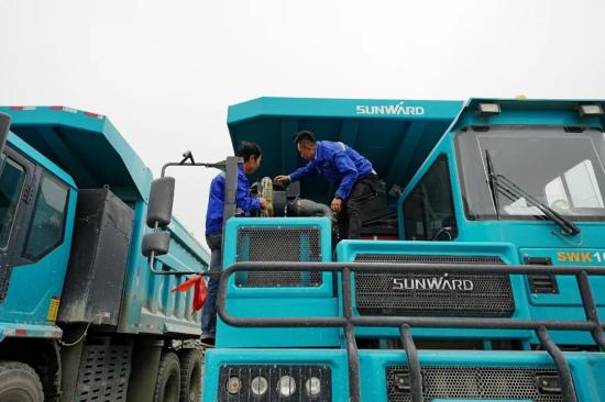 好用、够省、无惧极寒天气，LNG增程式矿卡在冬季也能澎湃出发
