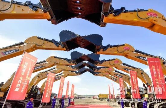 三一重机&中国建材！10台SY650H交付！