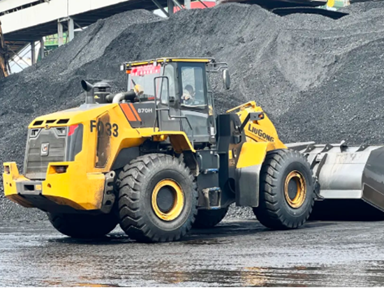 助力镍矿高效生产，<em>柳工870H</em>装载机批量交付