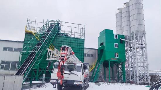 方圆HZS50D型搅拌站在蒙古投入使用