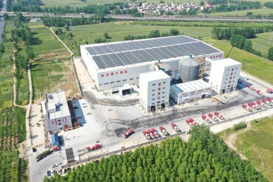 绿动未来！探秘全国首座绿色低碳建材产业<em>示范基地</em>
