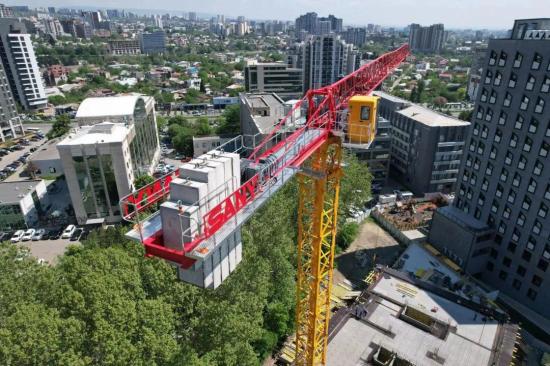 进军<em>香港</em>市场！三一塔机首台投入使用