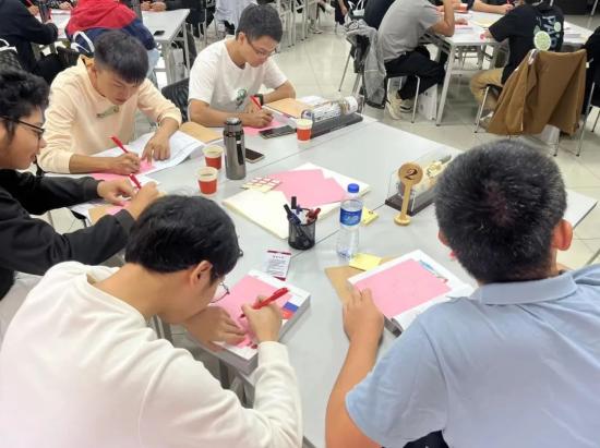 铁建重工举办设备操作维保培训