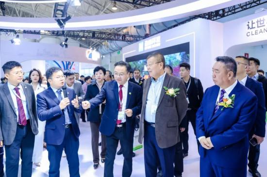 共赴智慧 绿色未来丨<em>盈峰环境</em>精彩亮相2024中环协年会暨2024中国环卫博览会