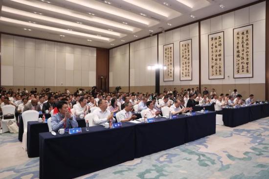 第九届沥青路面<em>论坛</em>暨新技术新成果展示会在长沙顺利召开