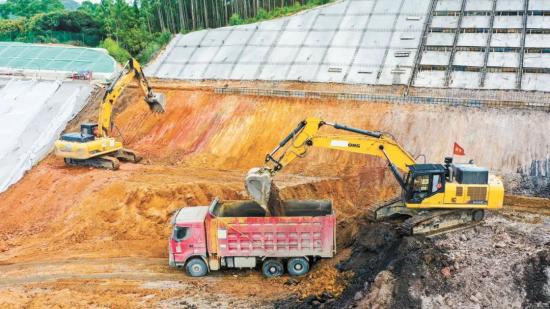 为世纪工程贡献“柳工力量” | 近400台柳工设备参建平陆运河