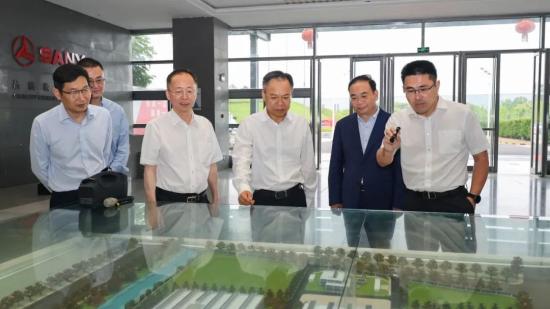 上海市委常委陈金山一行调研三一防汛防台工作