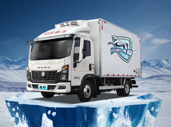 海鲜运输如何稳占“鲜机”？<em>HOWO</em>雪豹冷藏车给出专业答案！