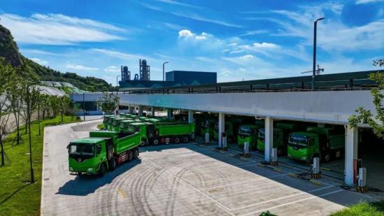 徐工新能源自卸车擦亮城市建设绿色底色