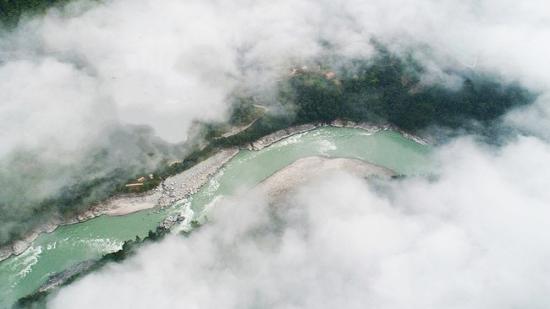 全力出击|山推建友混凝土一体化装备 服务于国家<em>雅鲁藏布江</em>下游水电项目建设