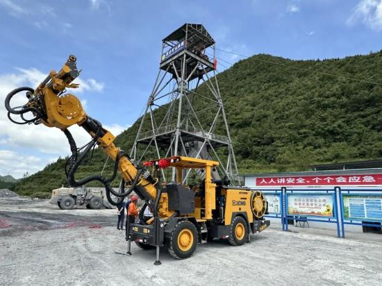 徐工XUB锚杆钻车