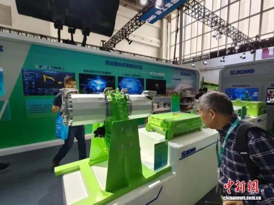 中国新闻网：中国工程机械市场向“高智绿”发展