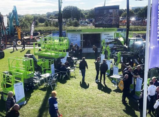 高端裝備發力歐洲市場，中聯重科亮相英國Plantworx國際工程機械展