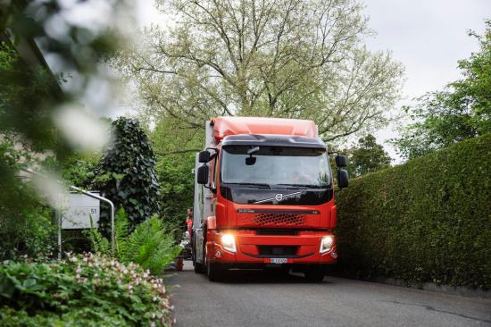 里程碑时刻：沃尔沃电动卡车累计行驶里程突破2.5亿公里