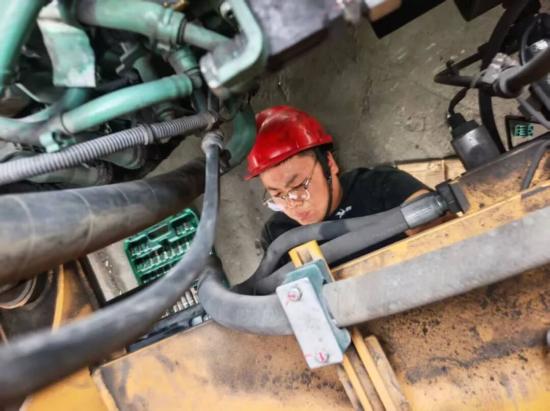 用行动诠释客户至上 | 三一海工服务工程师故事特辑