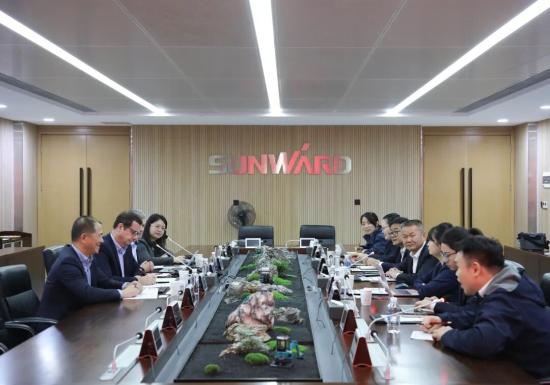 法巴租赁集团到访山河智能，共拓合作新篇章