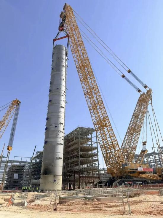 “徐工4000吨”究竟有多强？沙特Amiral项目首吊告捷！